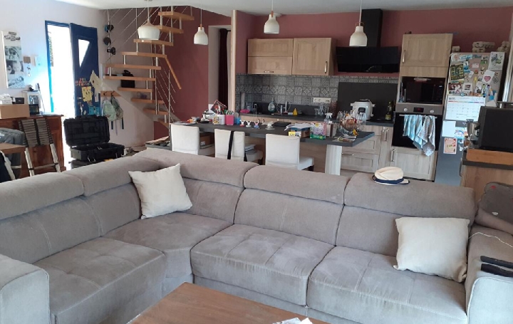 Maison FLAVIGNAC (87230)  121 m2 253 200 € 