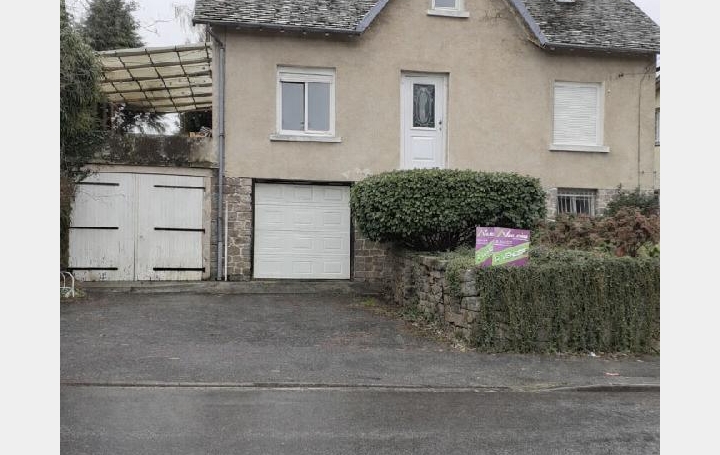 Maison SAINT-YRIEIX-LA-PERCHE (87500)  130 m2 170 800 € 