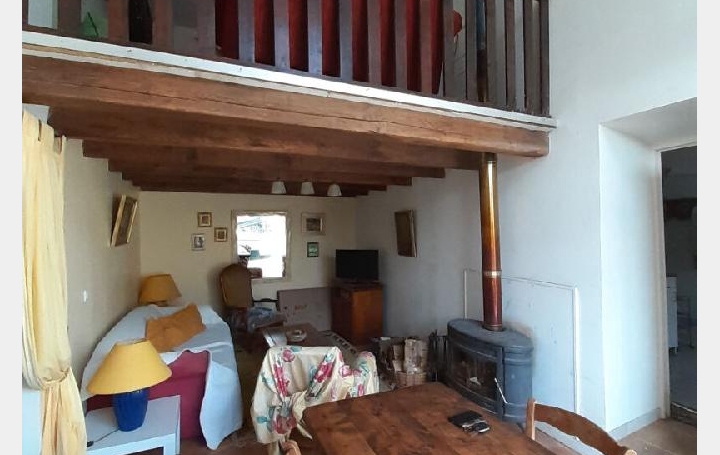 Maison RAZES (87640)  150 m2 180 200 € 