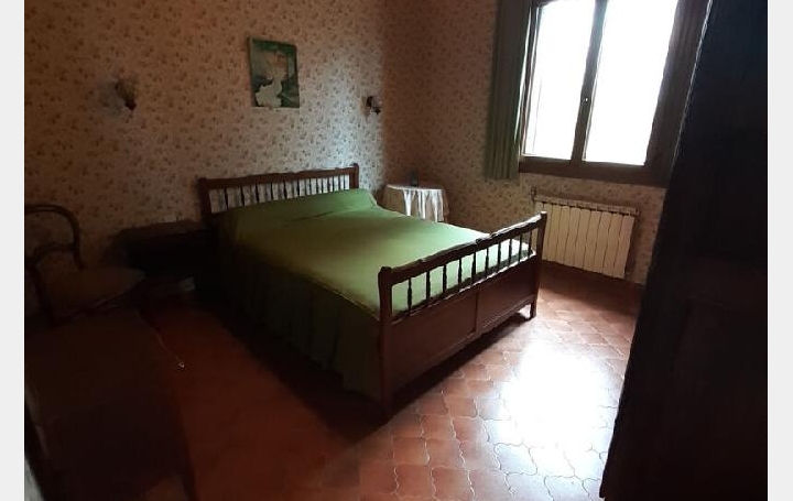 Maison VERNEUIL-SUR-VIENNE (87430)  140 m2 280 000 € 