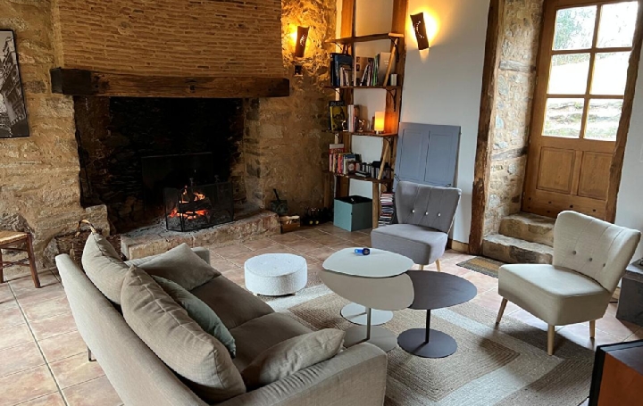 Maison SAINT-PRIEST-SOUS-AIXE (87700)  220 m2 433 675 € 