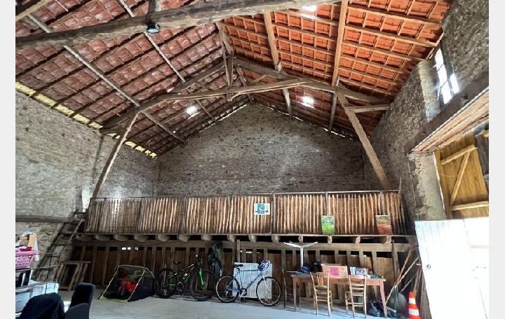 Maison SAINT-PRIEST-SOUS-AIXE (87700)  220 m2 433 675 € 