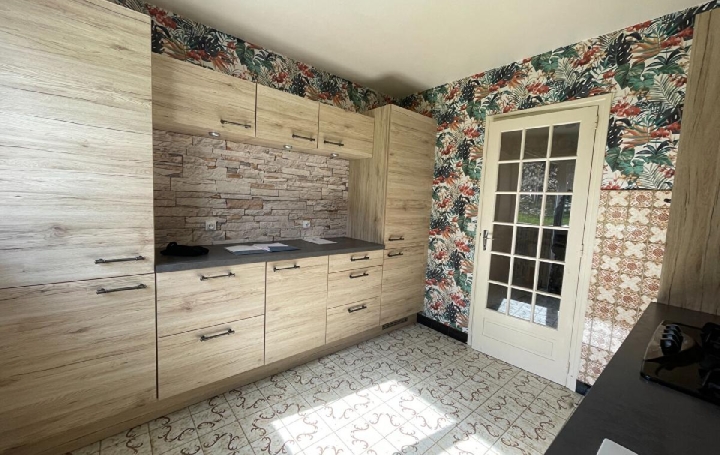 Maison NEXON (87800)  177 m2 185 500 € 