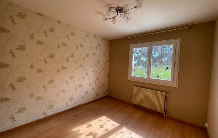 Maison NEXON (87800)  177 m2 185 500 € 
