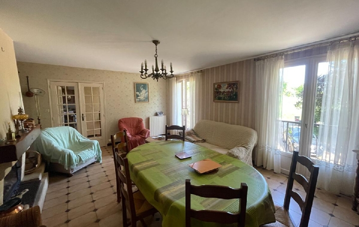 Maison VERNEUIL-SUR-VIENNE (87430)  110 m2 180 200 € 