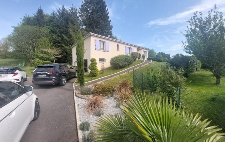 Maison BONNAC-LA-COTE (87270)  108 m2 268 130 € 