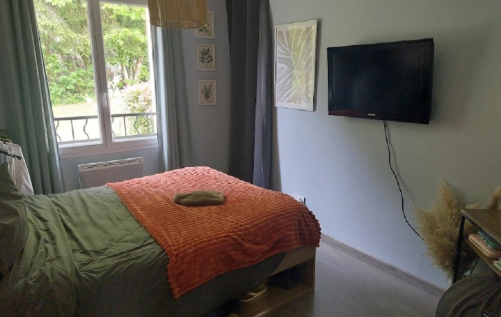 Maison BONNAC-LA-COTE (87270)  108 m2 268 130 € 