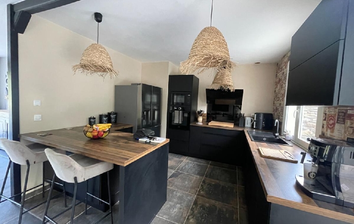 Maison SAINT-CYR (87310)  87 m2 185 500 € 