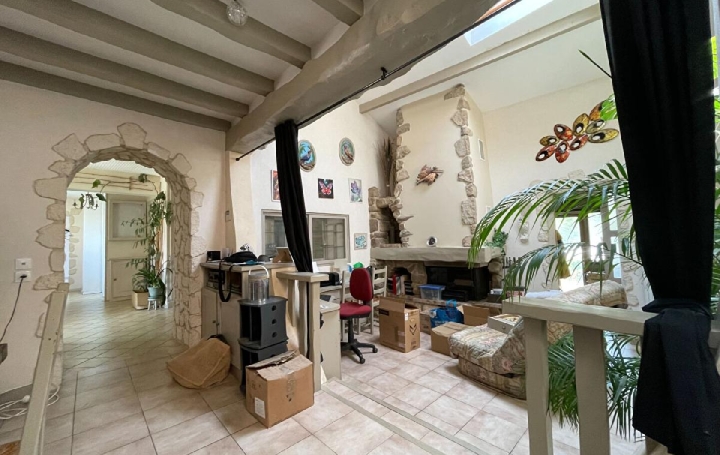 Maison LA BAZEUGE (87210)  195 m2 149 450 € 