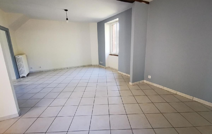 Maison RILHAC-LASTOURS (87800)  102 m2 232 100 € 