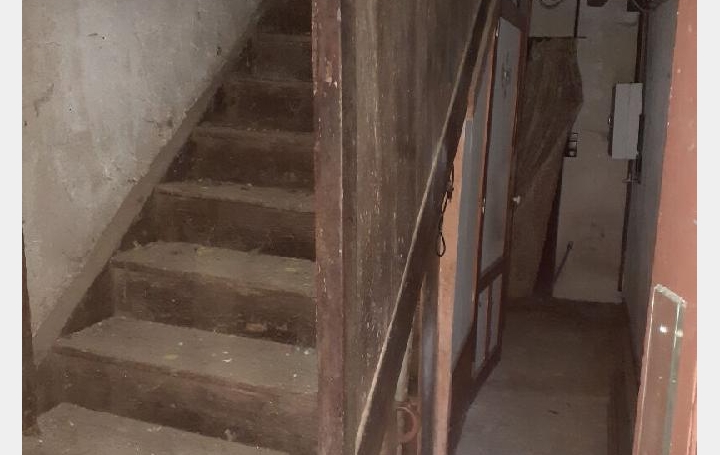 Maison SAINT-CYR (87310)  144 m2 107 750 € 
