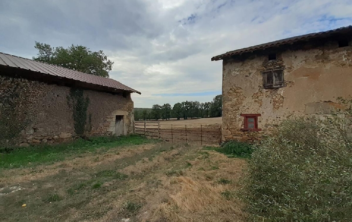 Maison SAINT-CYR (87310)  144 m2 107 750 € 