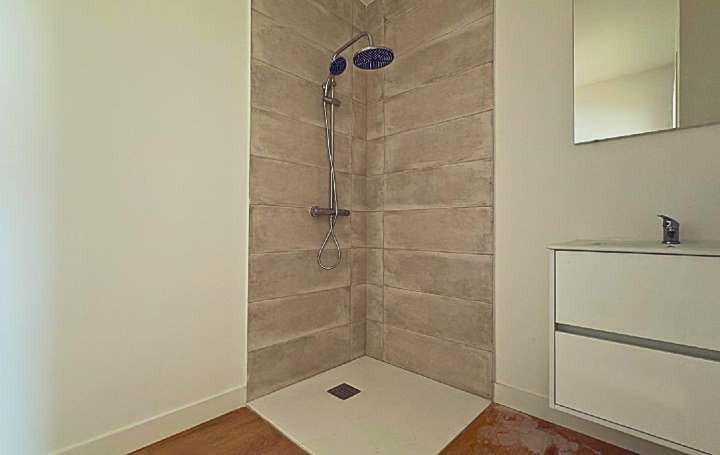 1 Pièce LA ROCHE-BERNARD (56130)  30 m2 130 000 € 