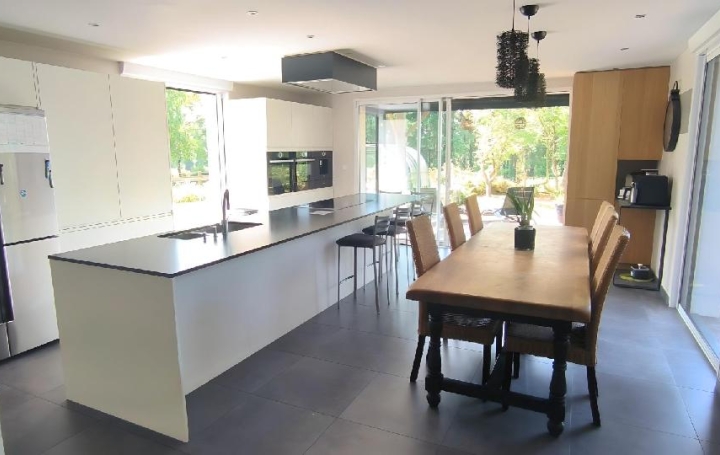 Réseau Immo-diffusion : Maison  SAVENAY  209 m2 947 600 € 