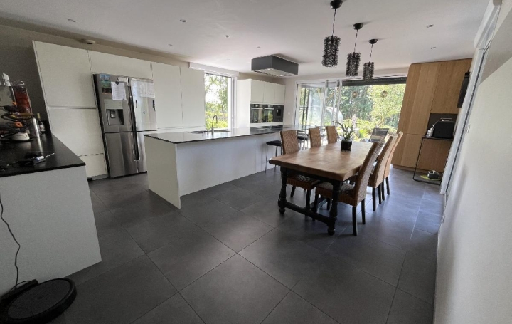 Maison SAVENAY (44260)  209 m2 947 600 € 