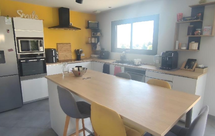 Maison NIVILLAC (56130)  172 m2 391 400 € 