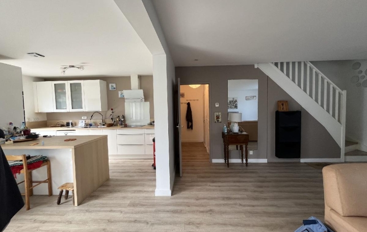 Maison GUERANDE (44350)  136 m2 575 000 € 