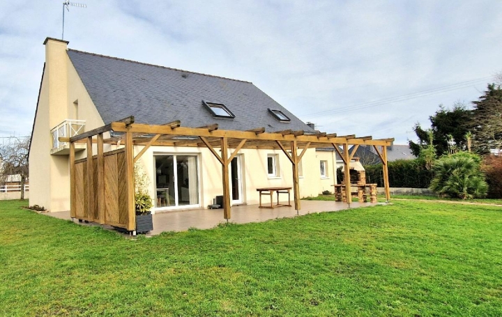 Maison SAVENAY (44260)  181 m2 486 000 € 