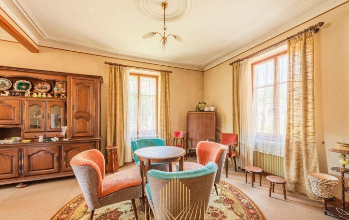 Réseau Immo-diffusion : Maison  MOLLKIRCH  142 m2 249 310 € 