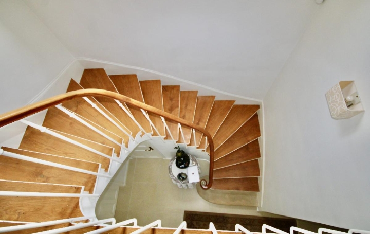 Maison MONTMAGNY (95360)  262 m2 832 000 € 