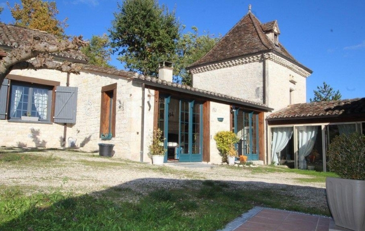 Propriété CAHORS (46000)  420 m2 799 000 € 