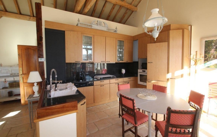 Propriété CAHORS (46000)  420 m2 799 000 € 