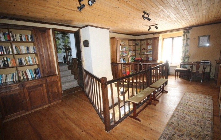 Domaine MIREPOIX (09500)  350 m2 775 000 € 