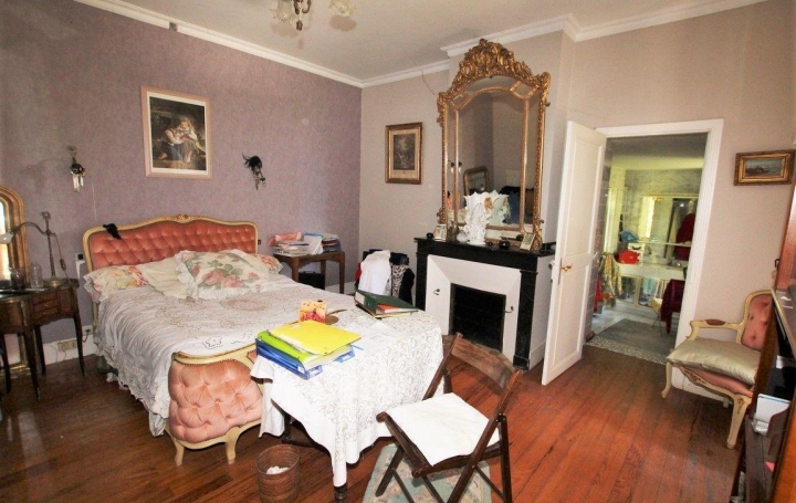 Propriété LEZAT-SUR-LEZE (09210)  216 m2 399 000 € 