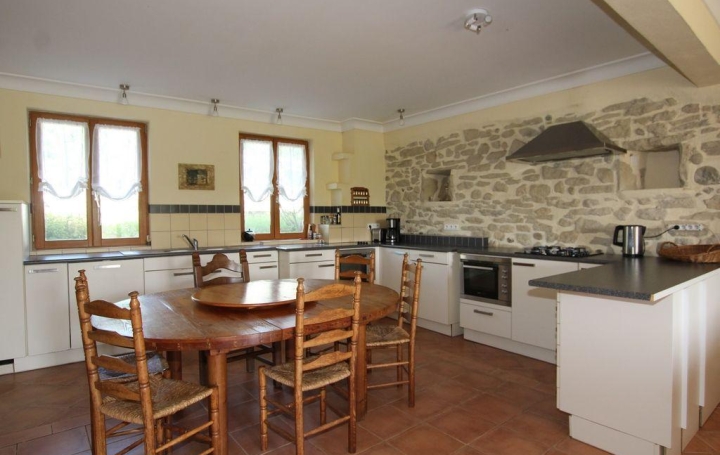 Domaine LIMOUX (11300)  750 m2 1 380 000 € 