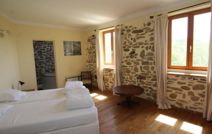 Domaine LIMOUX (11300)  750 m2 1 380 000 € 