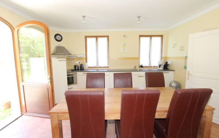 Domaine LIMOUX (11300)  750 m2 1 380 000 € 