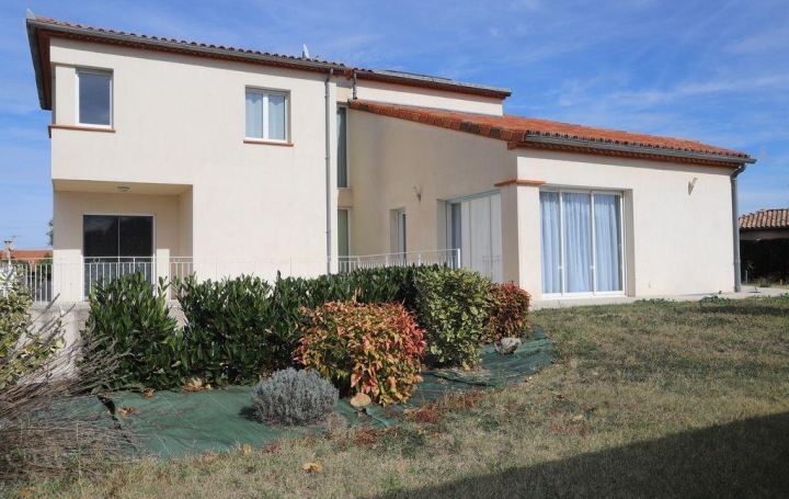 Maison VARILHES (09120)  230 m2 579 000 € 