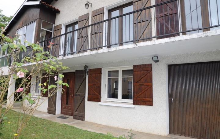 Villa VARILHES (09120)  152 m2 212 000 € 