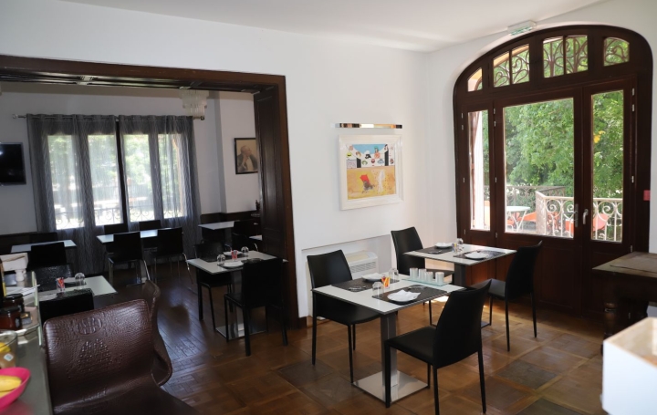 Domaine FOIX (09000)  1 000 m2 2 080 000 € 