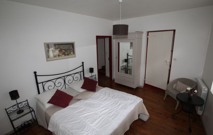 Domaine FOIX (09000)  840 m2 1 159 200 € 