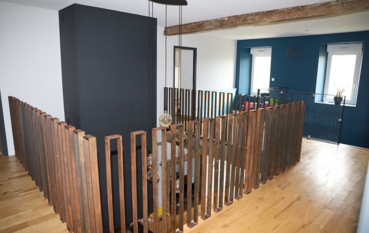 Domaine PAMIERS (09100)  239 m2 529 000 € 