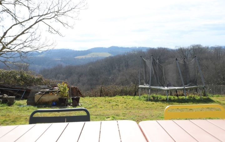 Domaine PAMIERS (09100)  239 m2 529 000 € 