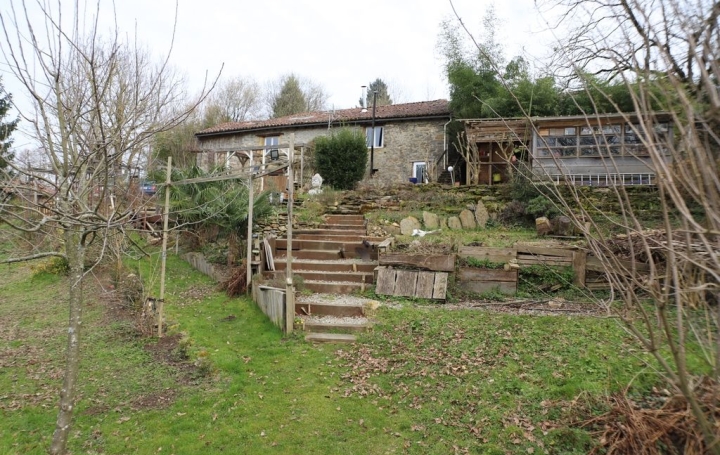 Propriété LA BASTIDE-DE-SEROU (09240)  276 m2 365 000 € 