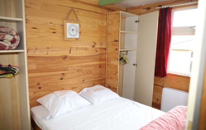 Propriété LA BASTIDE-DE-SEROU (09240)  276 m2 365 000 € 