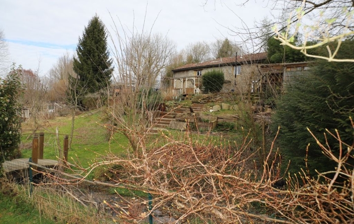 Propriété LA BASTIDE-DE-SEROU (09240)  276 m2 365 000 € 