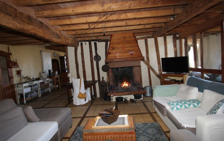 Propriété LA BASTIDE-DE-SEROU (09240)  322 m2 420 000 € 