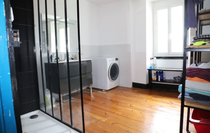 Maison de village VERNIOLLE (09340)  250 m2 241 500 € 