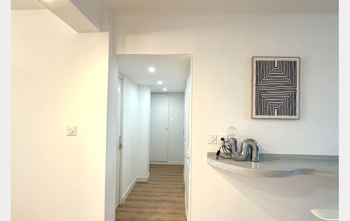 4 Pièces MONTPELLIER (34070)  6 800 m2 500 € 