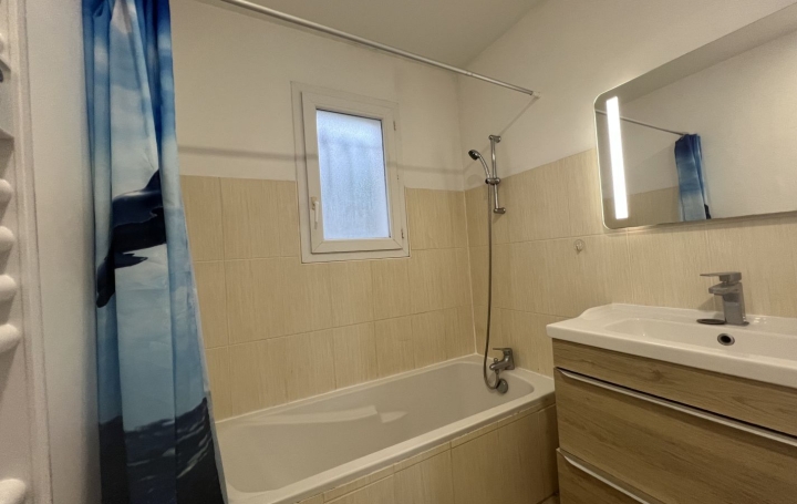 Maison LUNEL (34400)  88 m2 348 600 € 