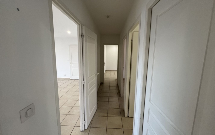 Maison AIMARGUES (30470)  88 m2 349 000 € 