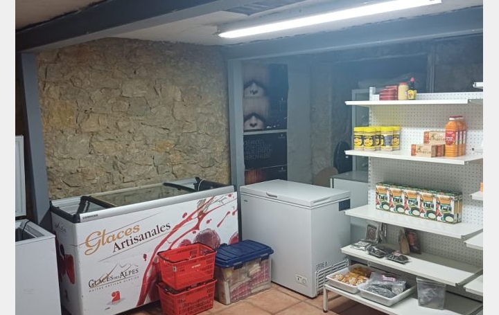 Local commercial AIX-LES-BAINS (73100)  35 m2 34 000 € 