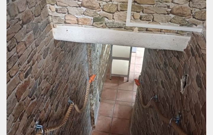 Local commercial AIX-LES-BAINS (73100)  35 m2 34 000 € 