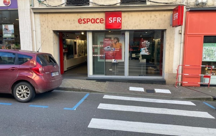 Local commercial NOGENT-LE-ROTROU (28400)  64 m2 950 € 