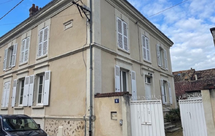 Maison / Villa NOGENT-LE-ROTROU (28400) 139 m<sup>2</sup> 950 € 