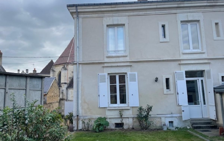 Maison NOGENT-LE-ROTROU (28400)  139 m2 950 € 